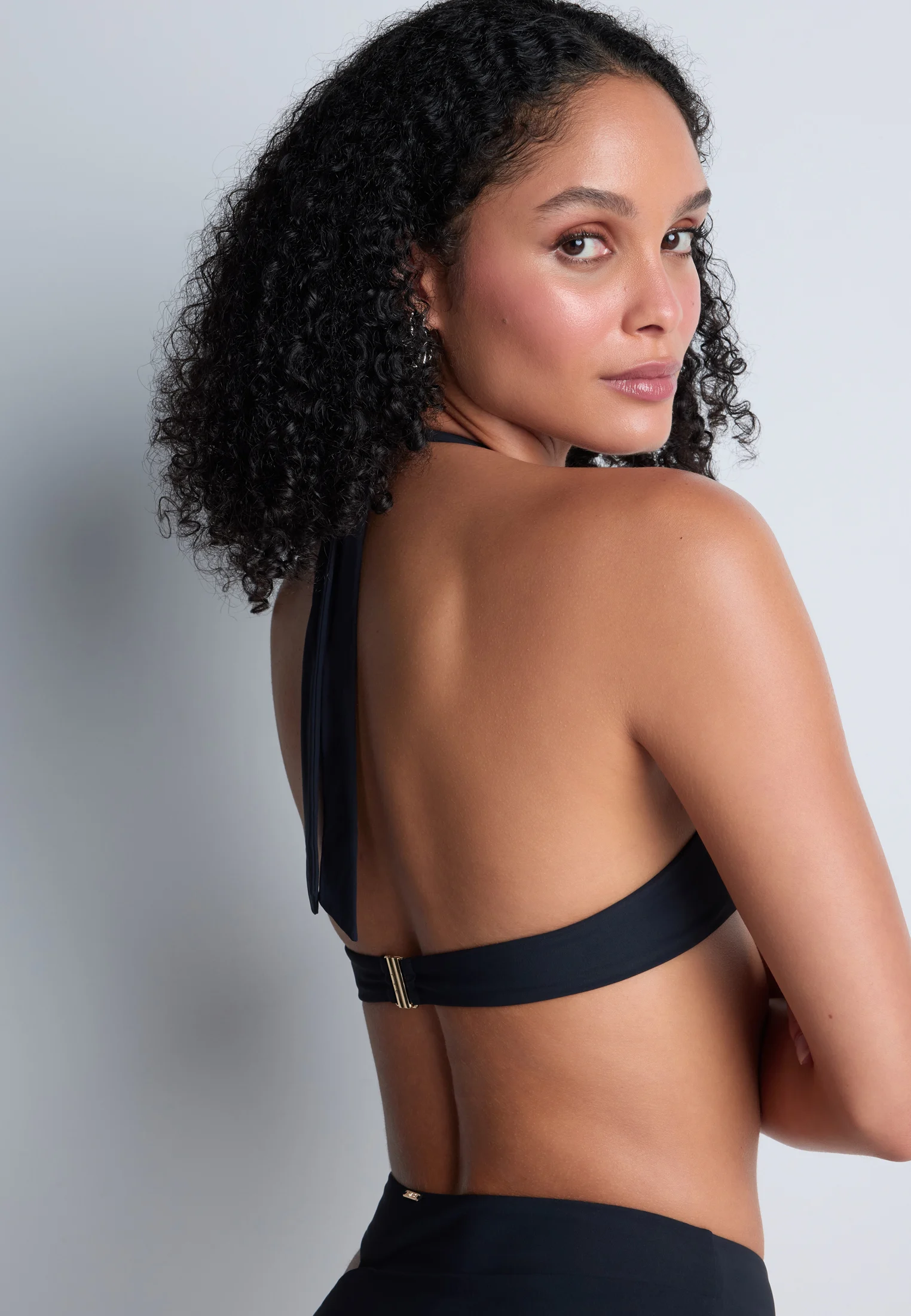 CALL OF THE SEA - Haut de maillot de bain push-up coques | Noir