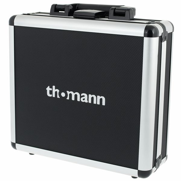Behringer Flow 8 Case Bundle
