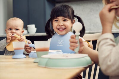 BabyBjörn Barneservise, Blå