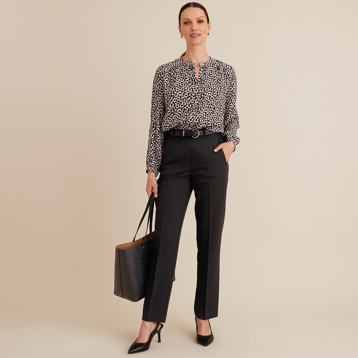 ANNE WEYBURN<br>Blusa com estampa gráfica e mangas compridas