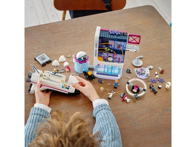 LEGO Friends 41713 Olivias rumakademi