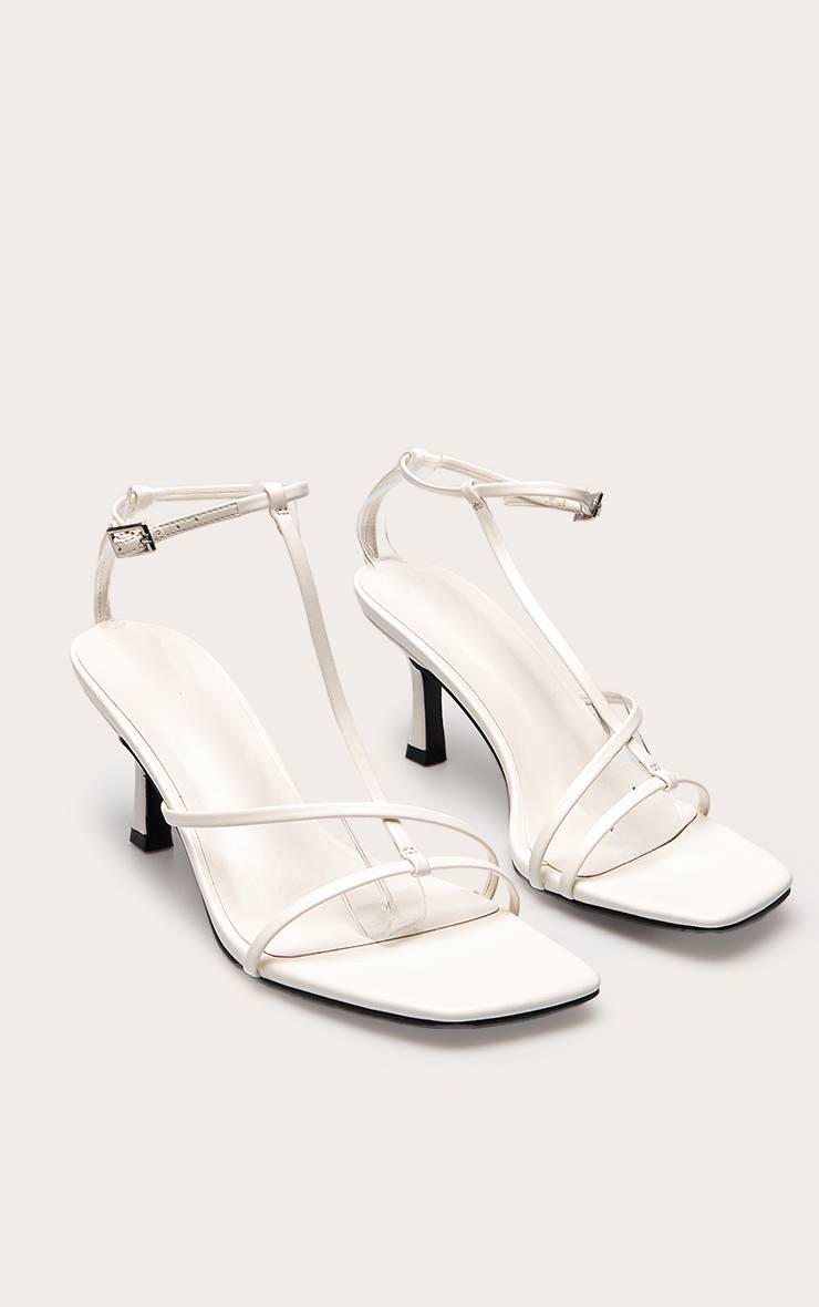 Blanc Sandale À Talons En Synthétiquecuir Avec Brides Entrecroisées