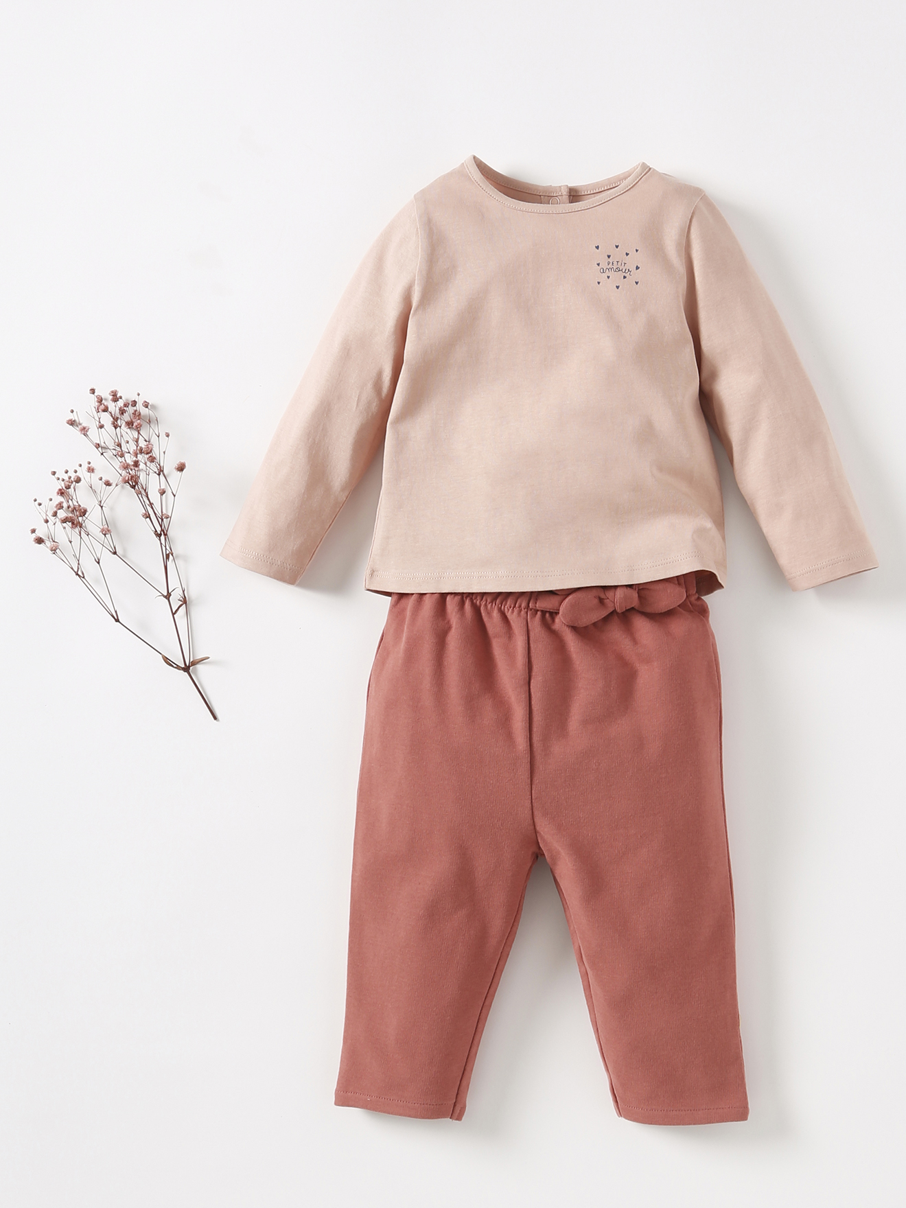 Conjunto para bebê: Calça de fleece com elástico na cintura + camiseta de manga comprida