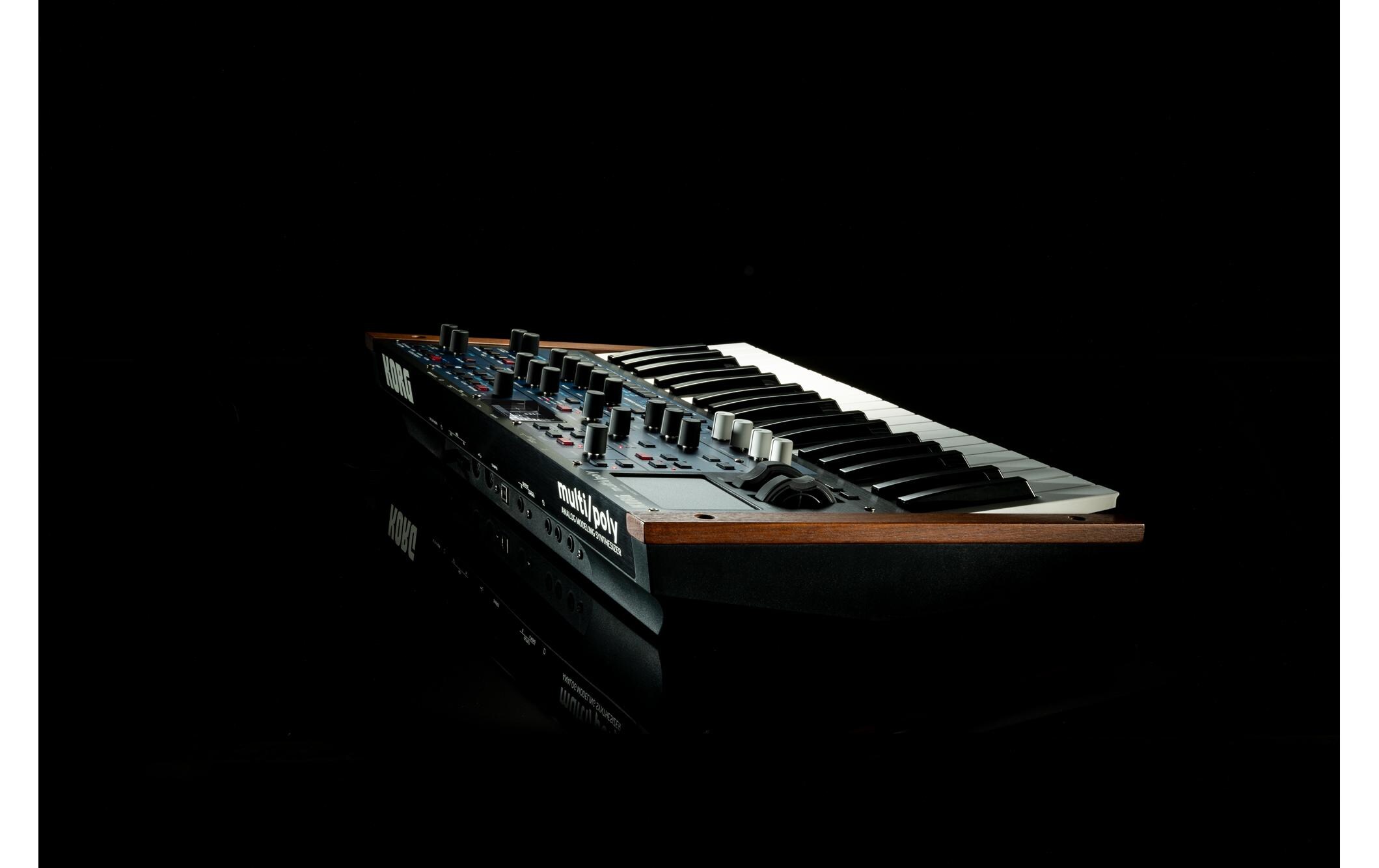 Synthesizer multi/poly<br>Analog Modeling Synthesizer
