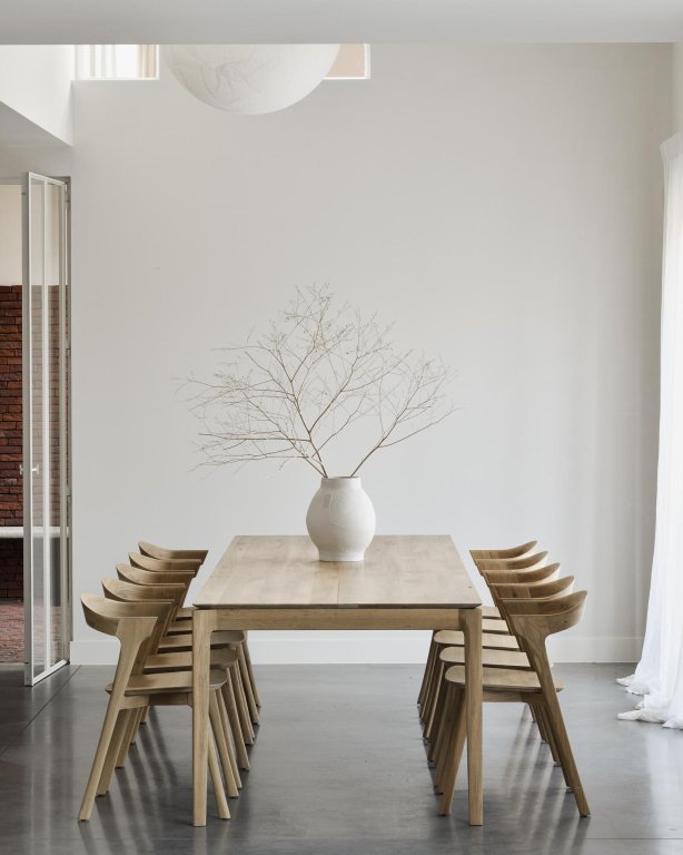 Ethnicraft Bok eettafel uitschuifbaar 200/300x100 eiken
