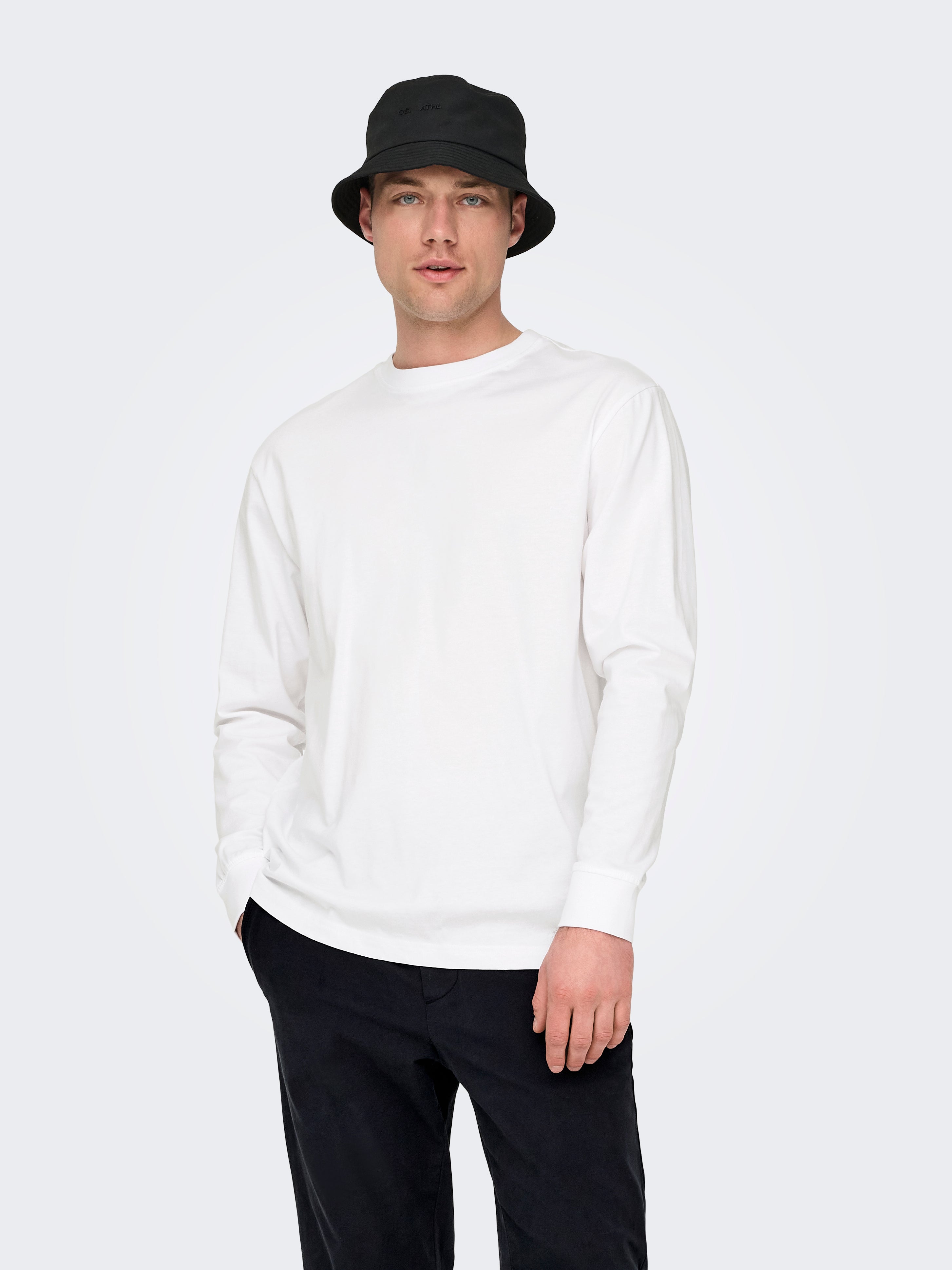 ONSFRED Top Bright White