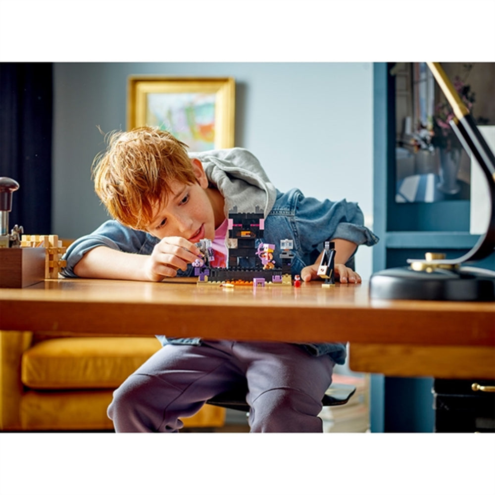 Minecraft® Ender Arenaen - LEGO® → Luksusbaby.dk