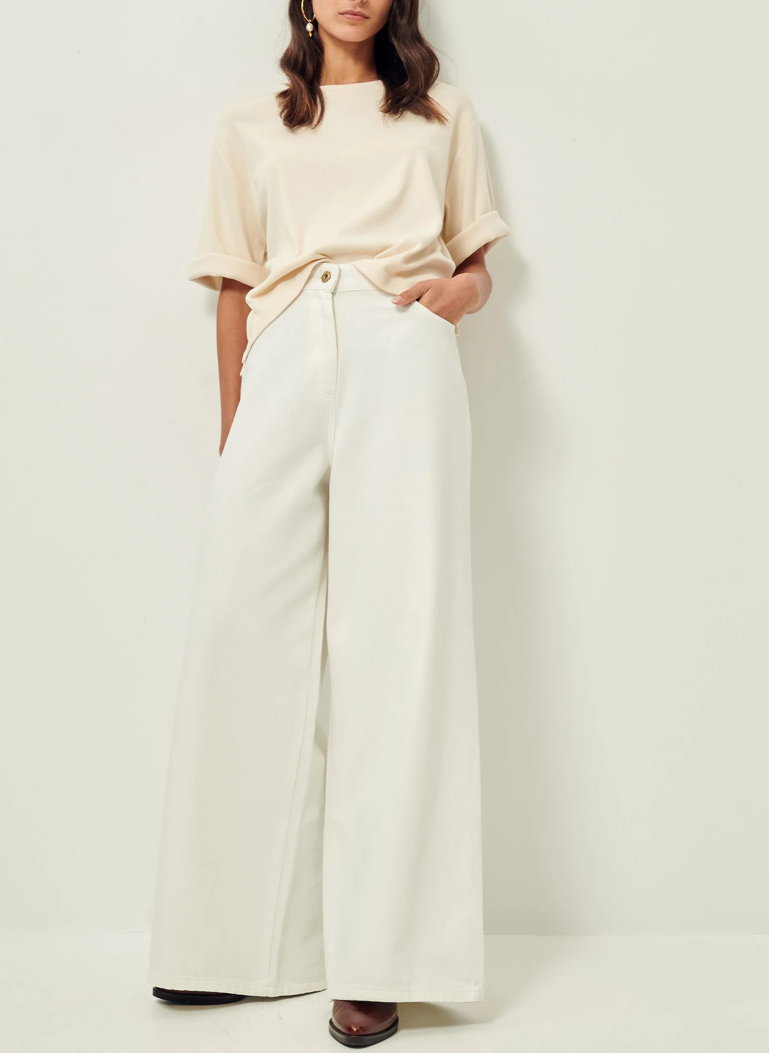 SERGE CO - Tee-shirt col rond en jersey côtelé | Beige
