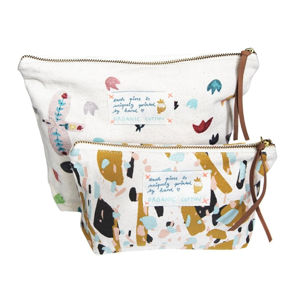 Pouch 