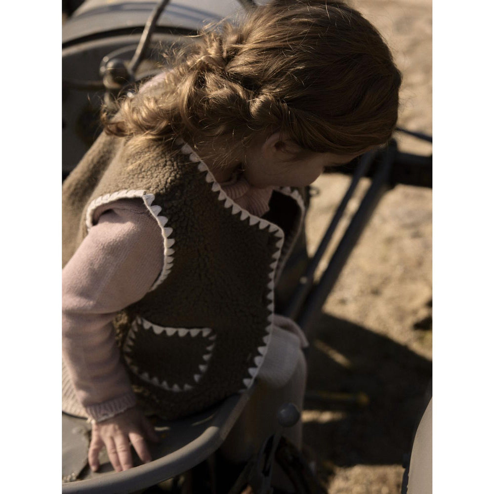 Køb Lil'Atelier Shitake Nmflajo Loose Vest Lil