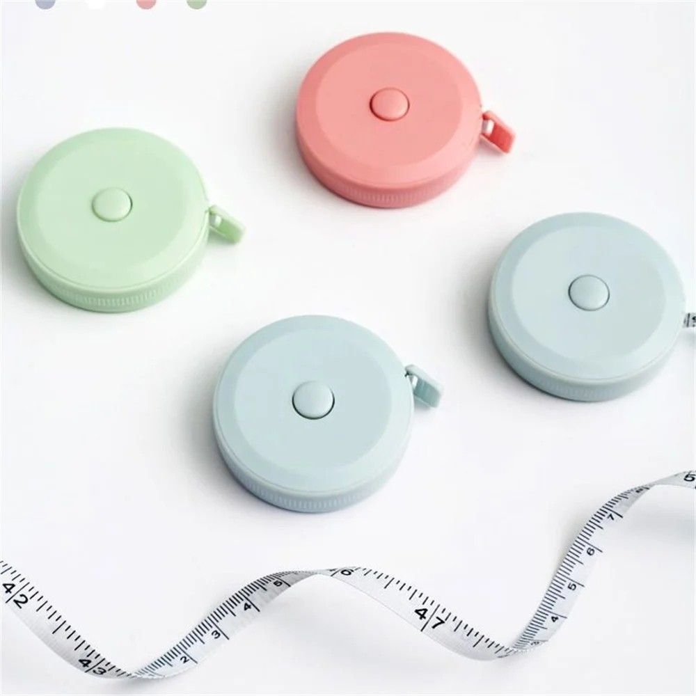 (1.5m) Ø5cm Ausziehbares Mini Schneider Massband Flexibles Metermass mit Arretierung zum Nähen / Basteln - Grün