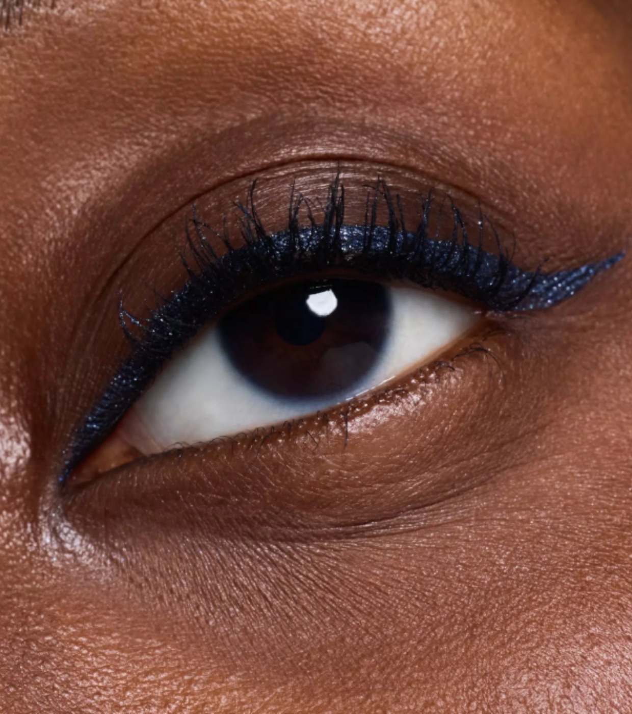 Catrice - Delineador Jewel Glide Effect - 030: Midnight Sapphire