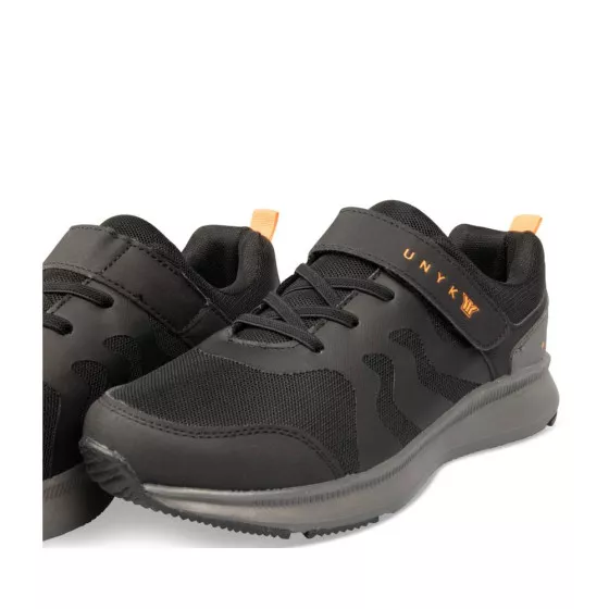 Baskets NOIR UNYK