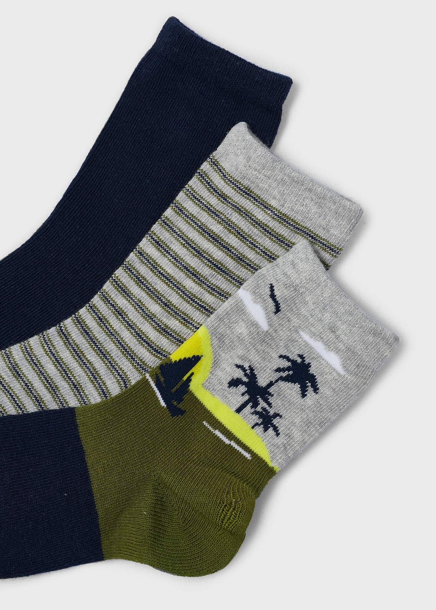 Pacote com 3 pares de meias compridas de algodão estampadas para meninos