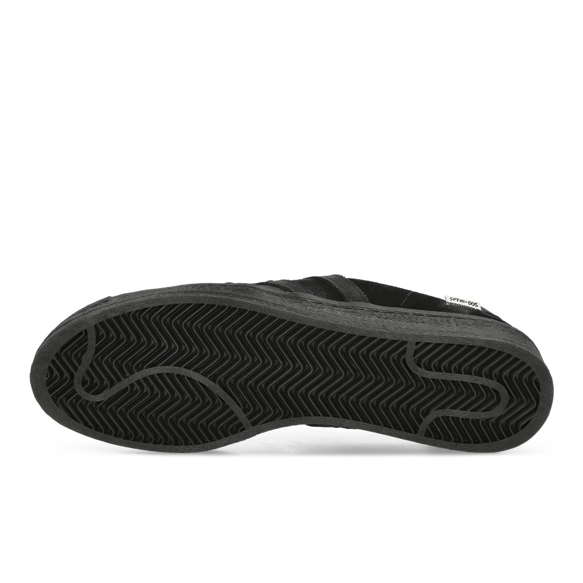 adidas<br>Superstar 82