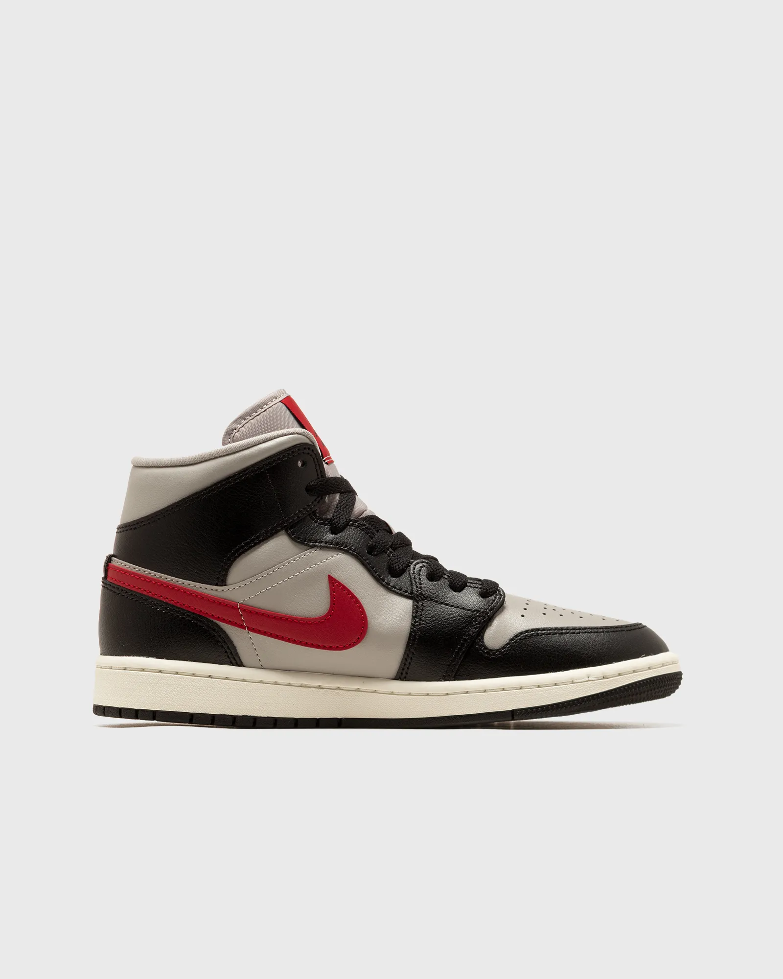 Jordan WMNS AIR JORDAN 1 MID