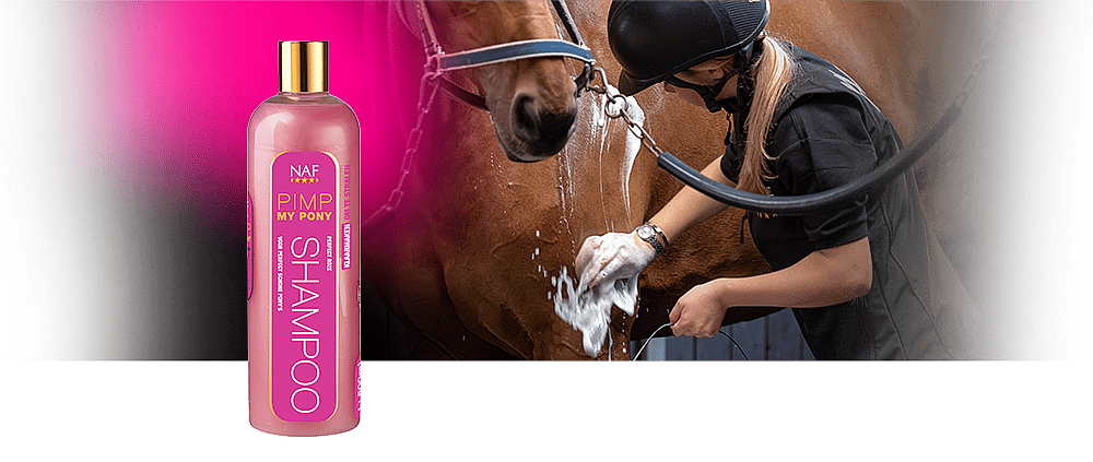 NAF Pimp My Pony – Milde shampoo voor een frisse, glanzende vacht bij pony’s