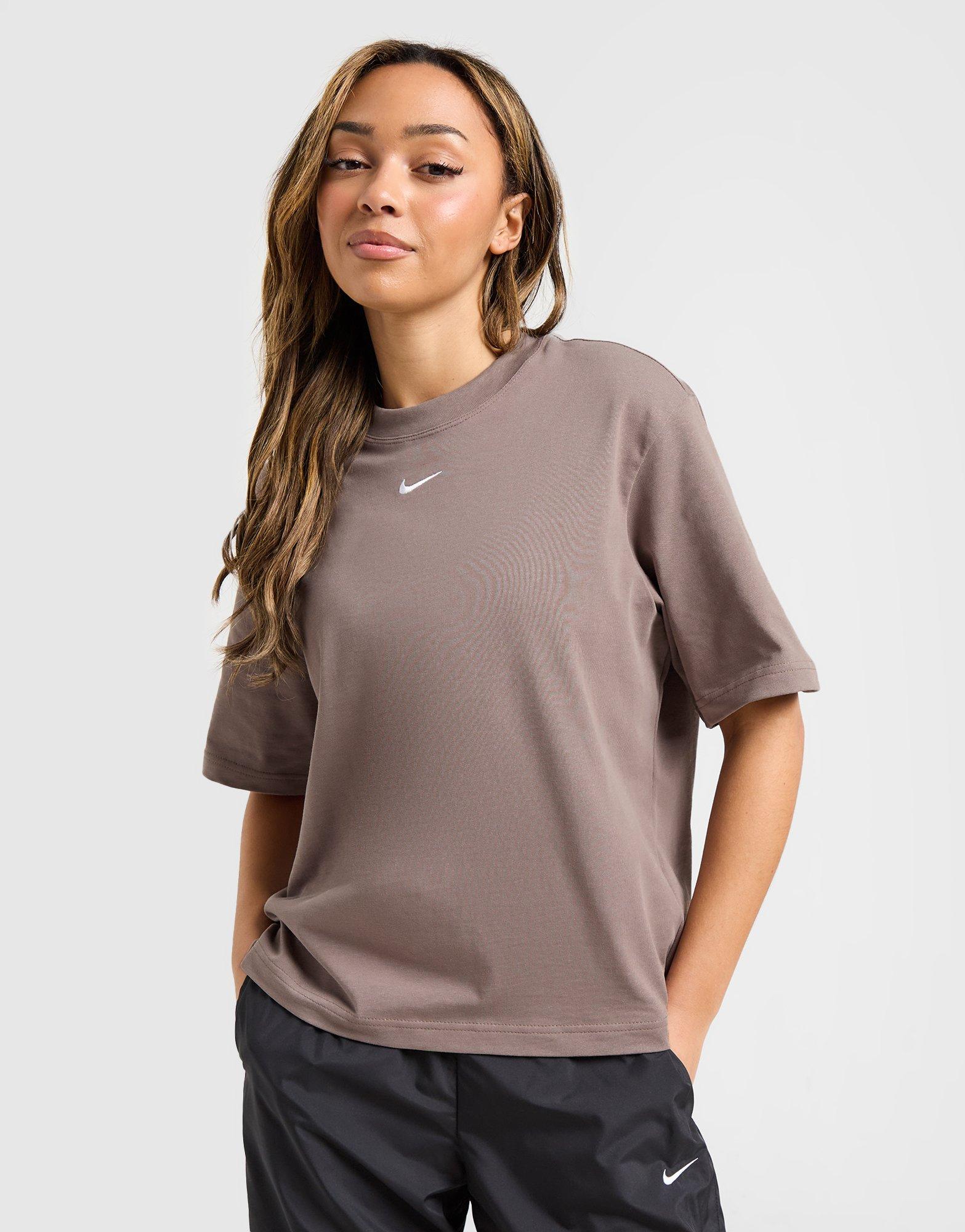 Nike T-shrit Essential Boxy Femme