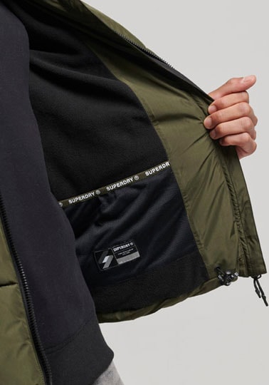 Superdry Steppjacke »HOODED SPORTS PUFFR JACKET« mit Kapuze mit kontrastfarbener Stickerei