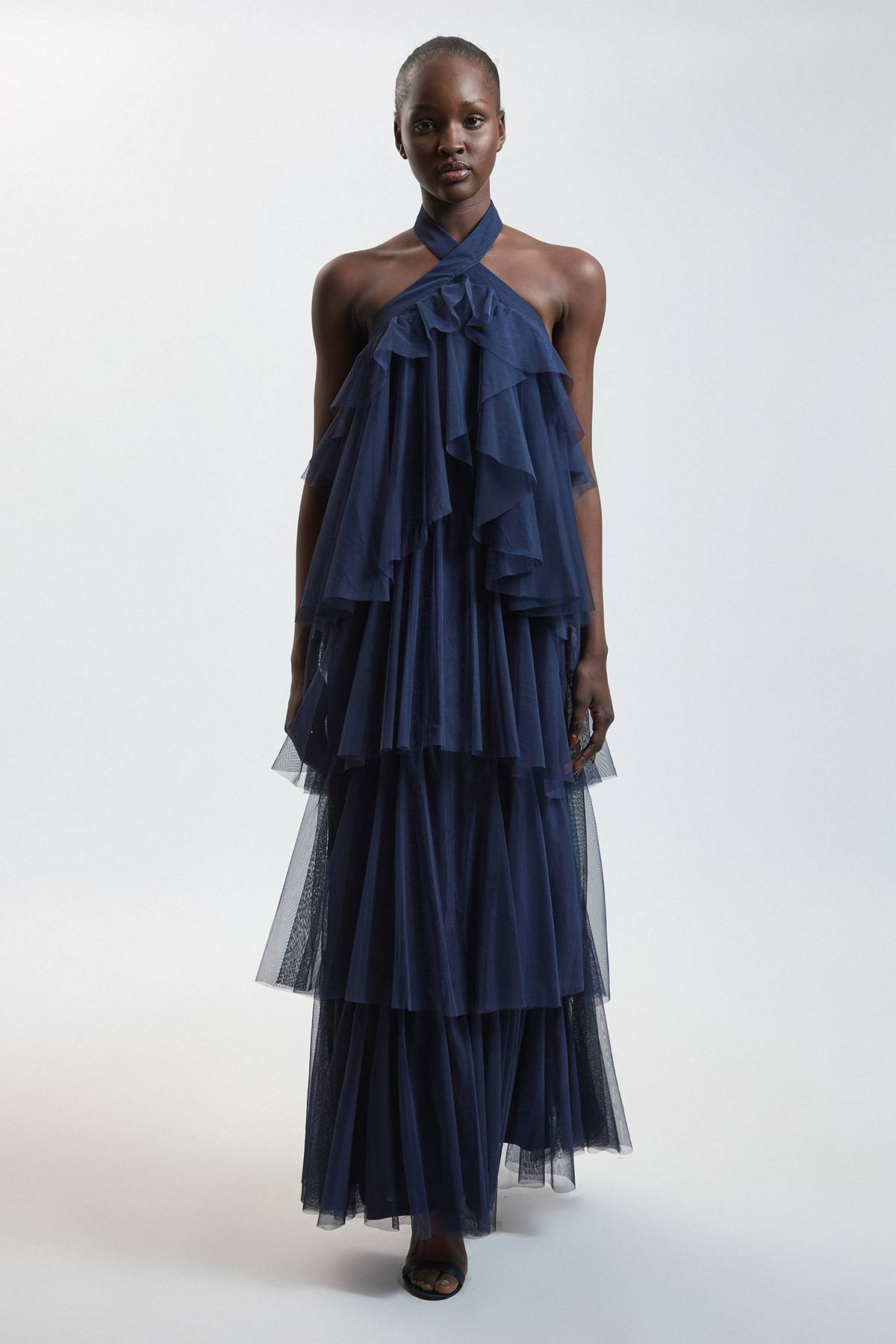 KarenMillen Robe Longue En Tulle Superposé Avec Encolure Américaine