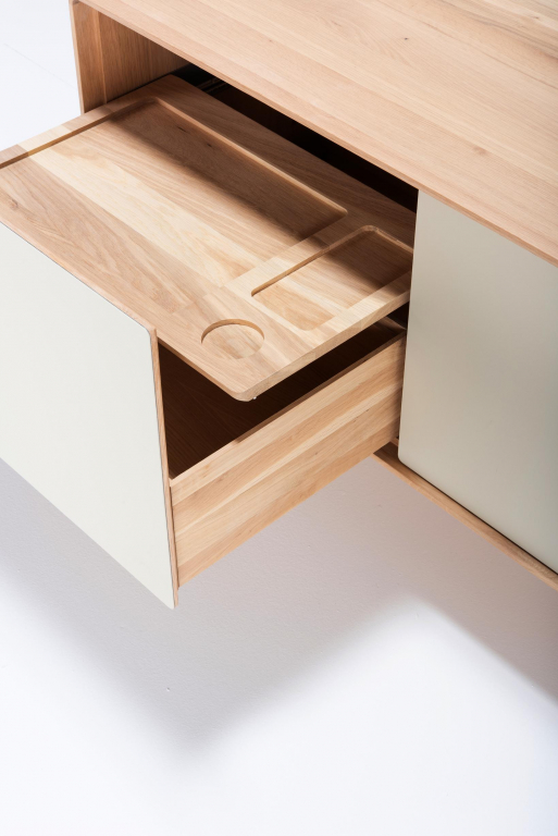 Gazzda Fina dressoir tv-meubel 180x45 whitewash/zwart