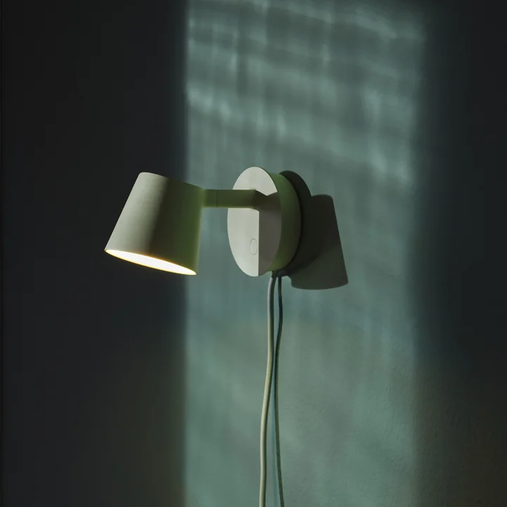 Muuto - Tip LED-Wandleuchte, kupfer-braun
