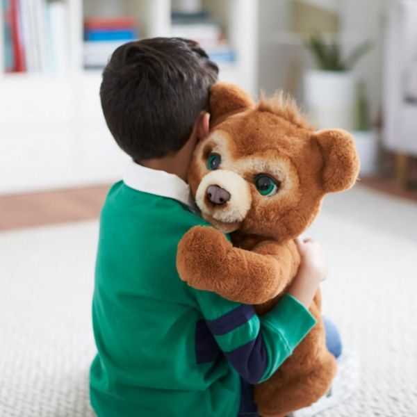 Hasbro Cubby Ursinho Curioso
