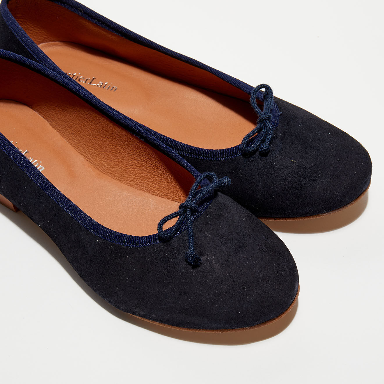 Quartier Latin Ballerines en Velours de Cuir Jeanne bleu marine