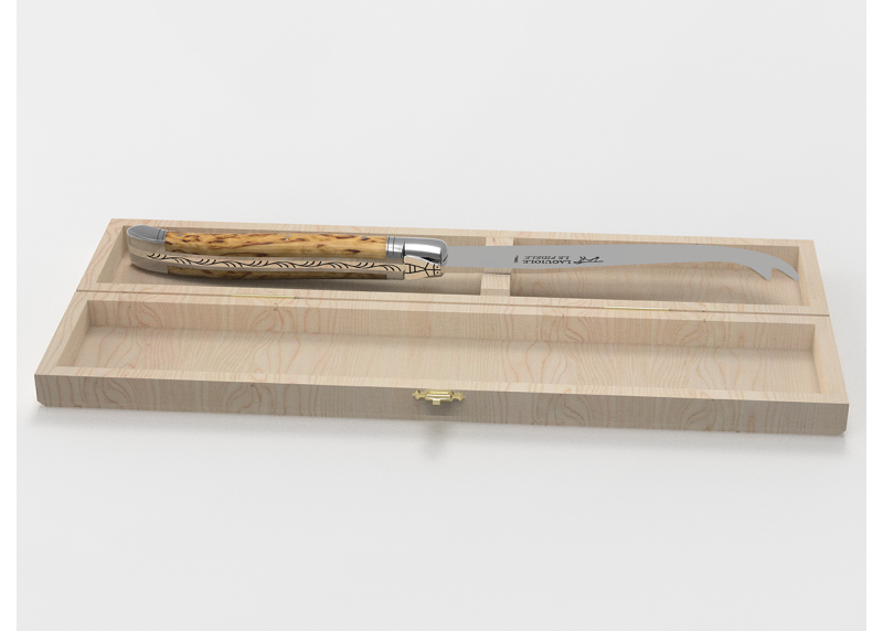 Couteau à fromage Laguiole avec un manche en bois de bouleau et mitres en acier inoxydable