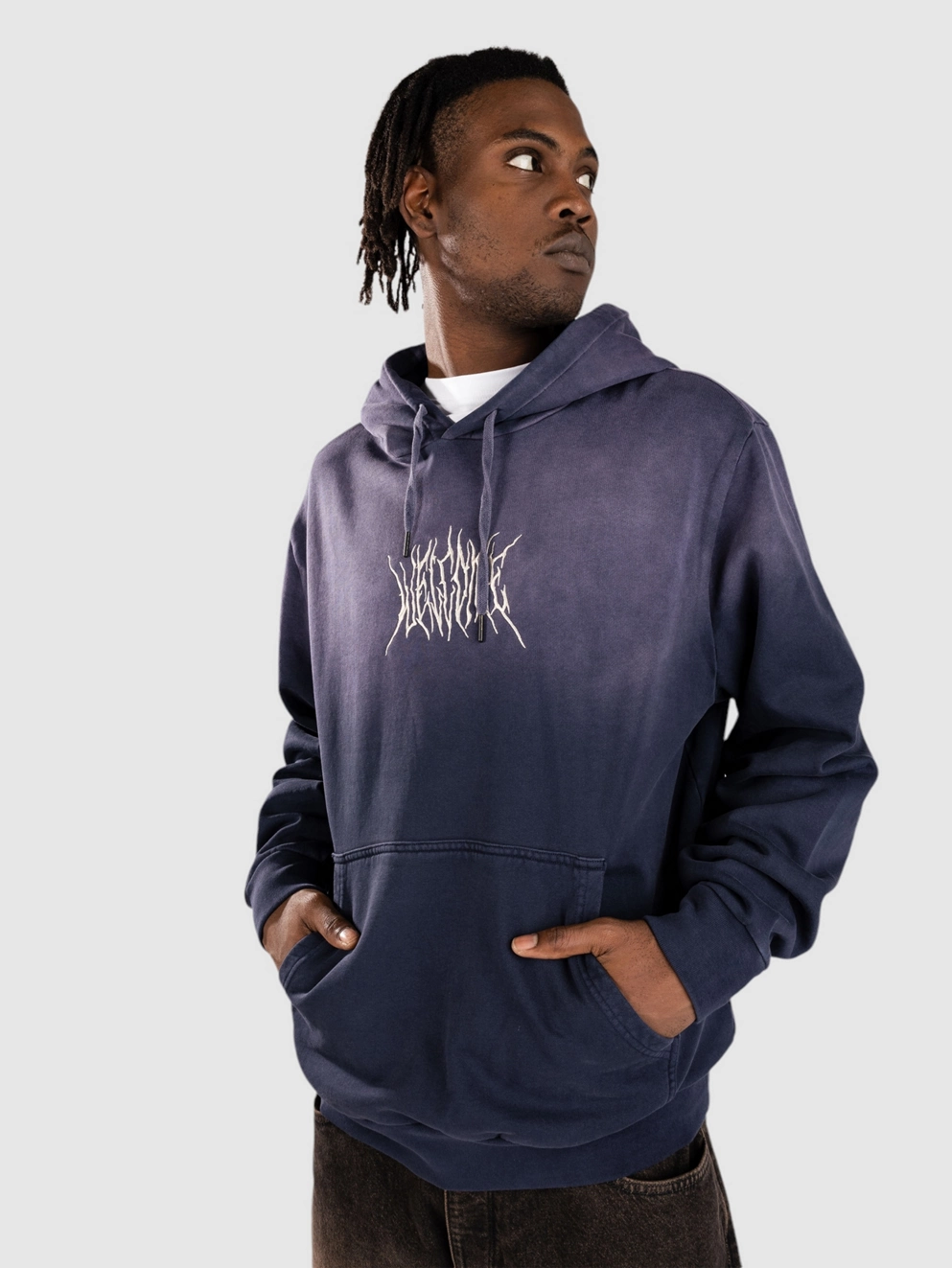 Welcome Chasm Embd Enzyme-Wash Hoodie dark sapphire