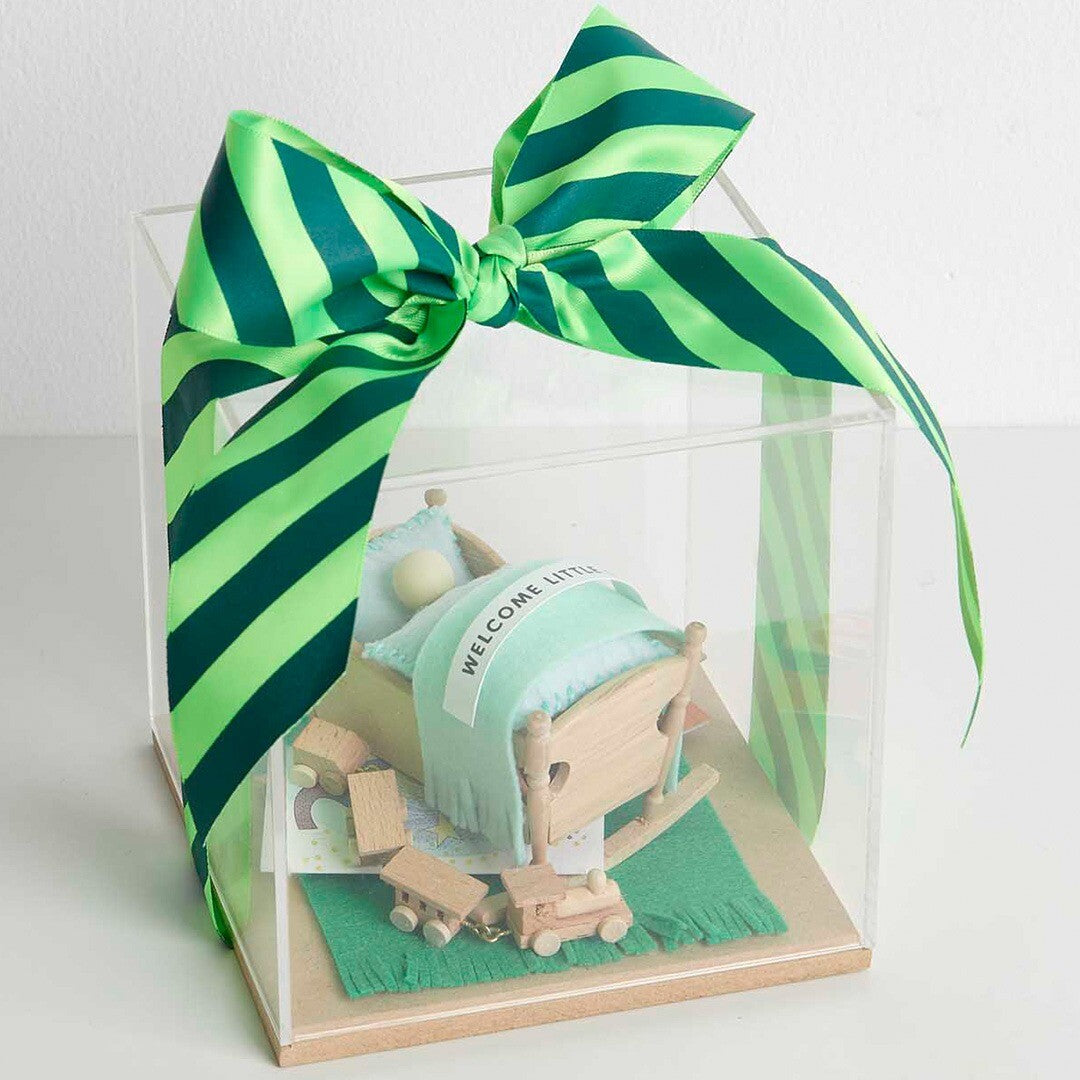 Miniatuur houten wiegje - 7 cm