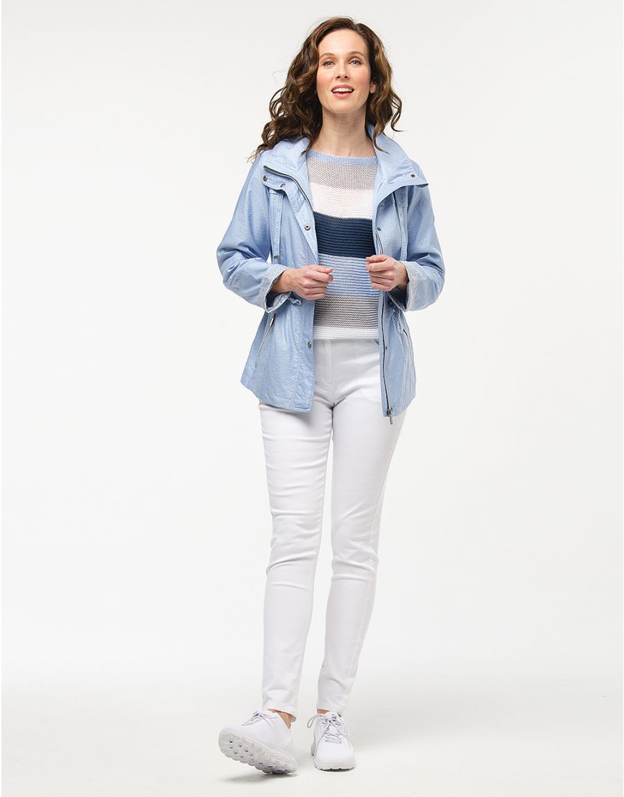 Parka courte bleu ciel