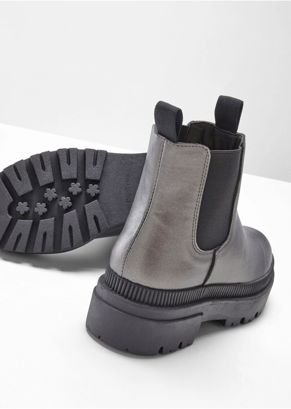 Boots Chelsea
