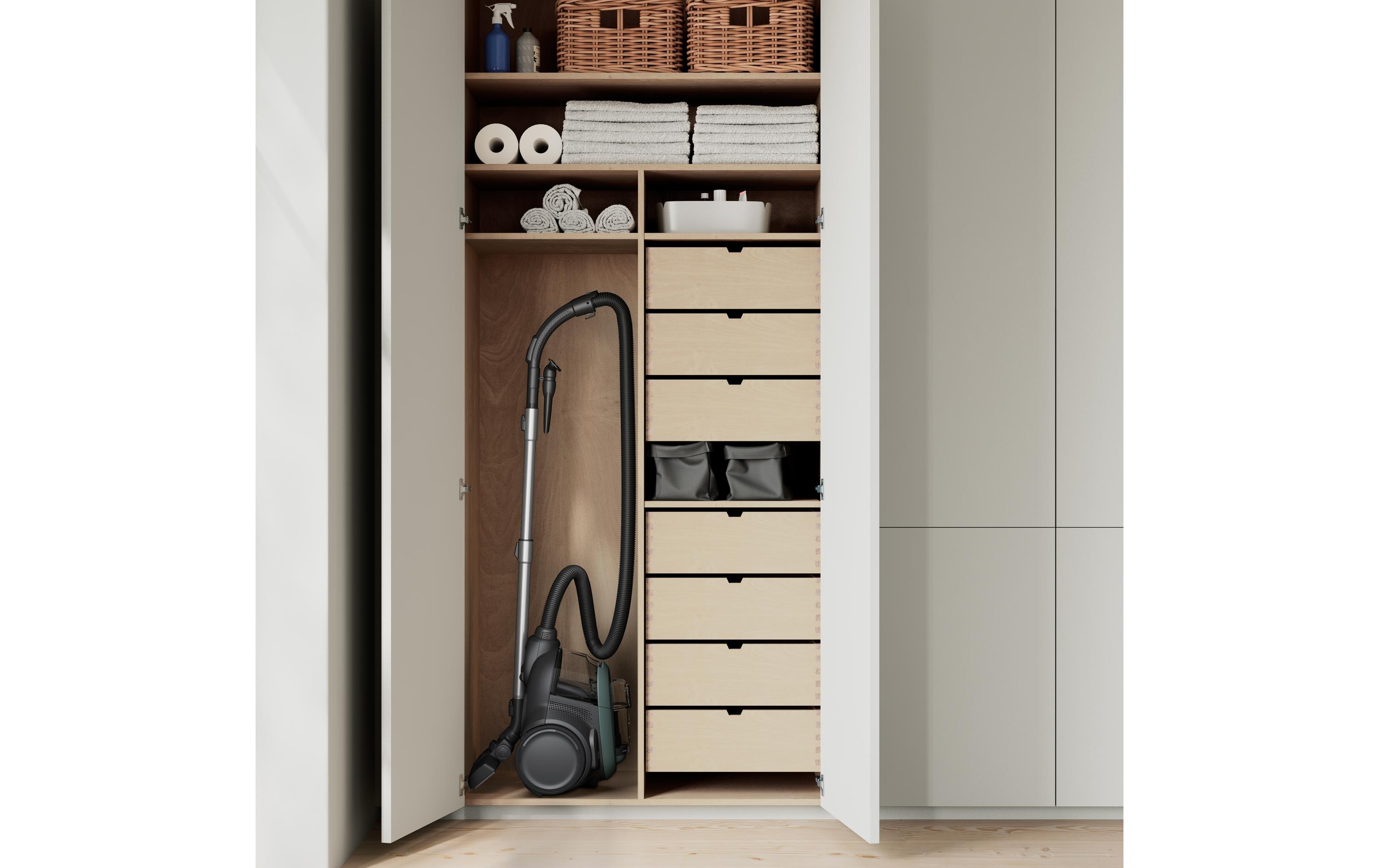 Bodenstaubsauger Clean 600 (EL61C2OG) Ocean Green<br>Leistungsstarker Staubsauger mit Zyklontechnologie