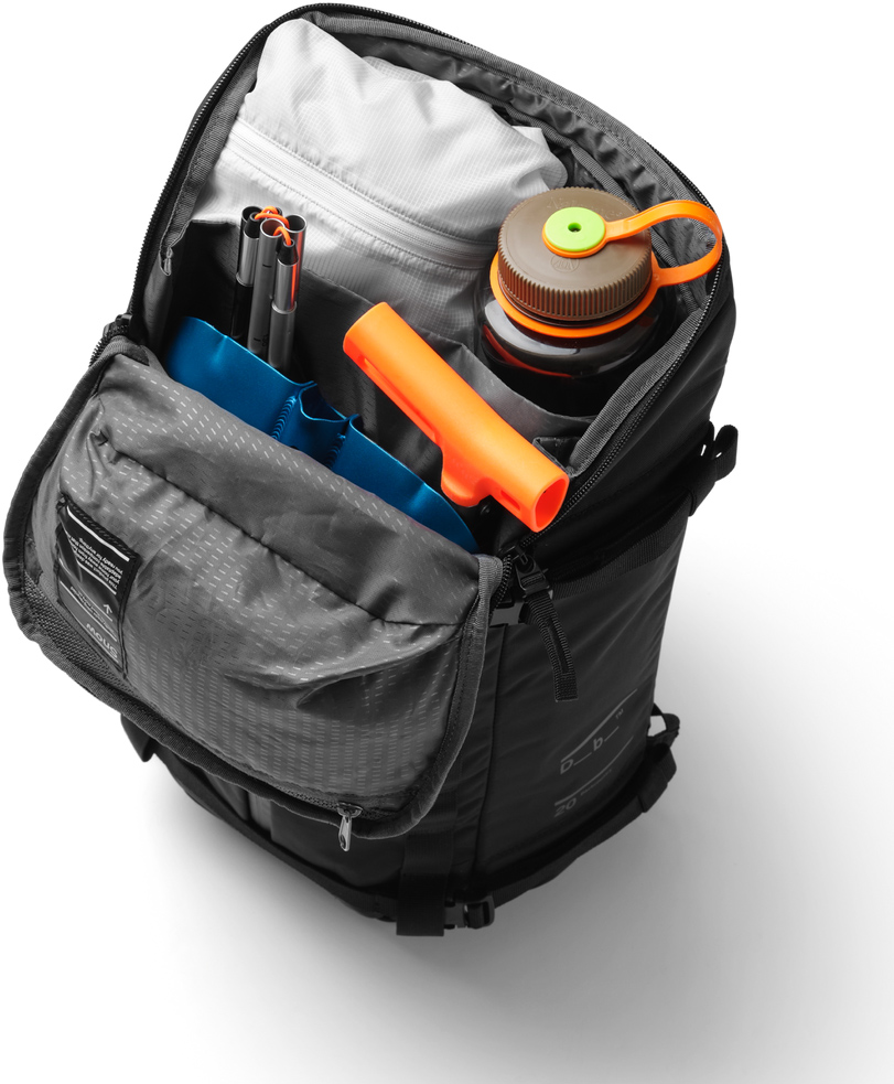 Backcountry Backpack 20L Black Out