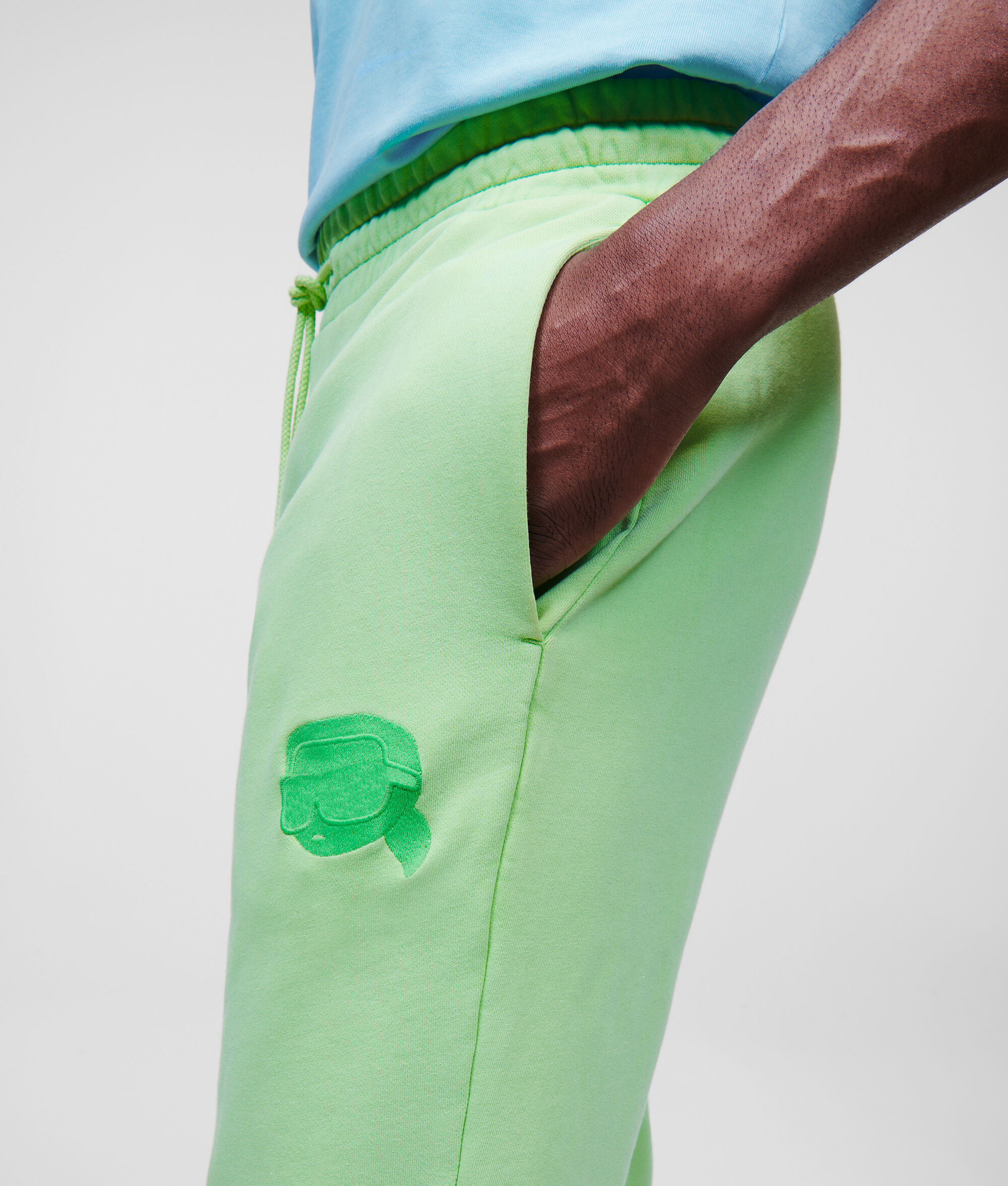 PANTALON DE JOGGING KARL IKONIK TON SUR TON