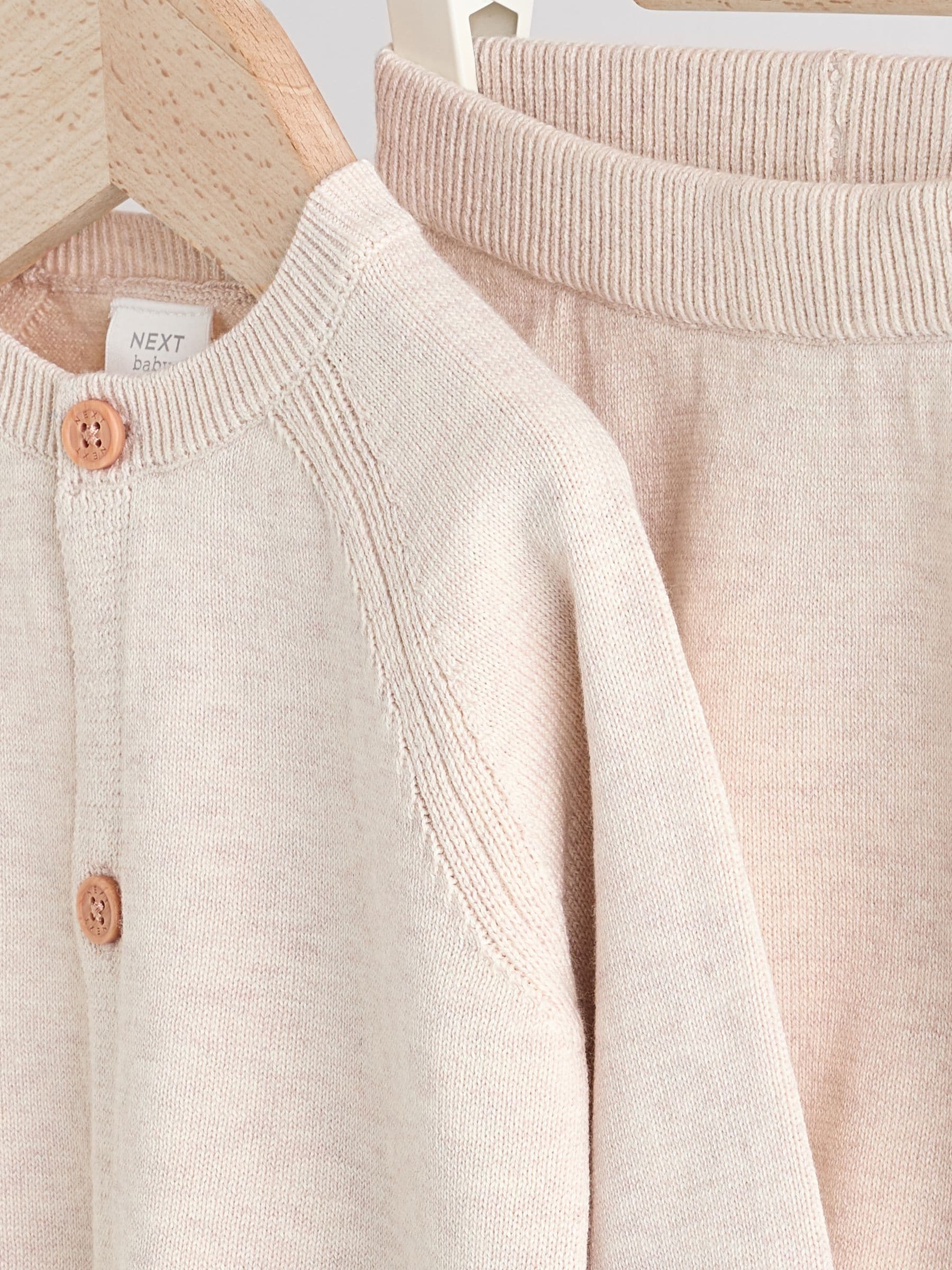 Natuurlijk - Gebreide babytrui en Leggingsset (0-12mnd)
