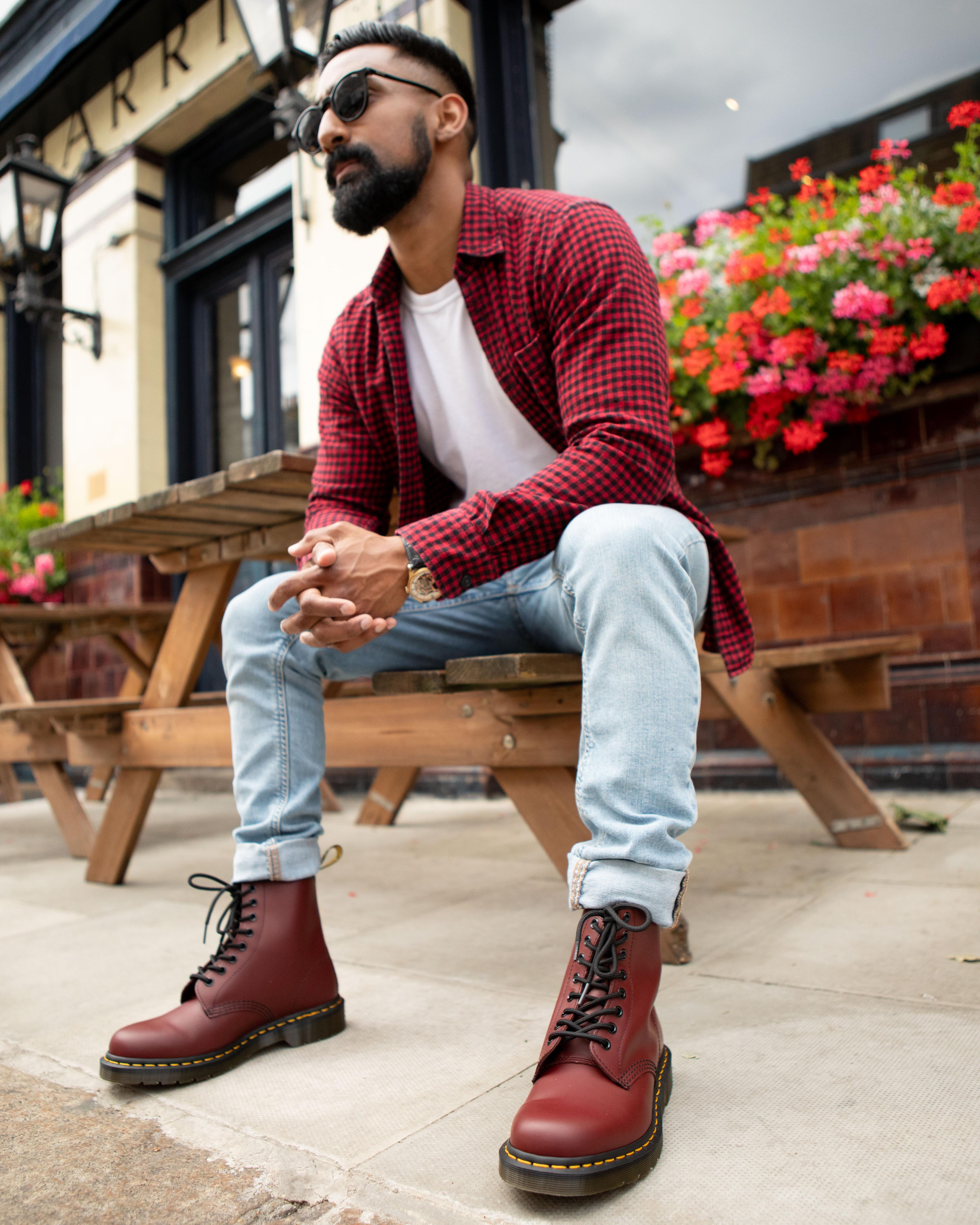 1460 Smooth Leather Lace Up Boots