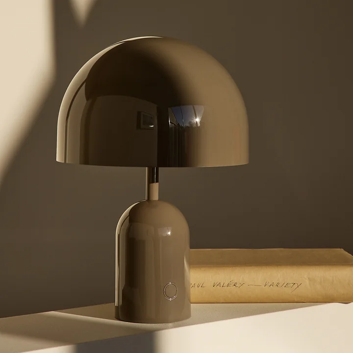 Tom Dixon - Bell LED Tischleuchte mit Akku, moosgrün