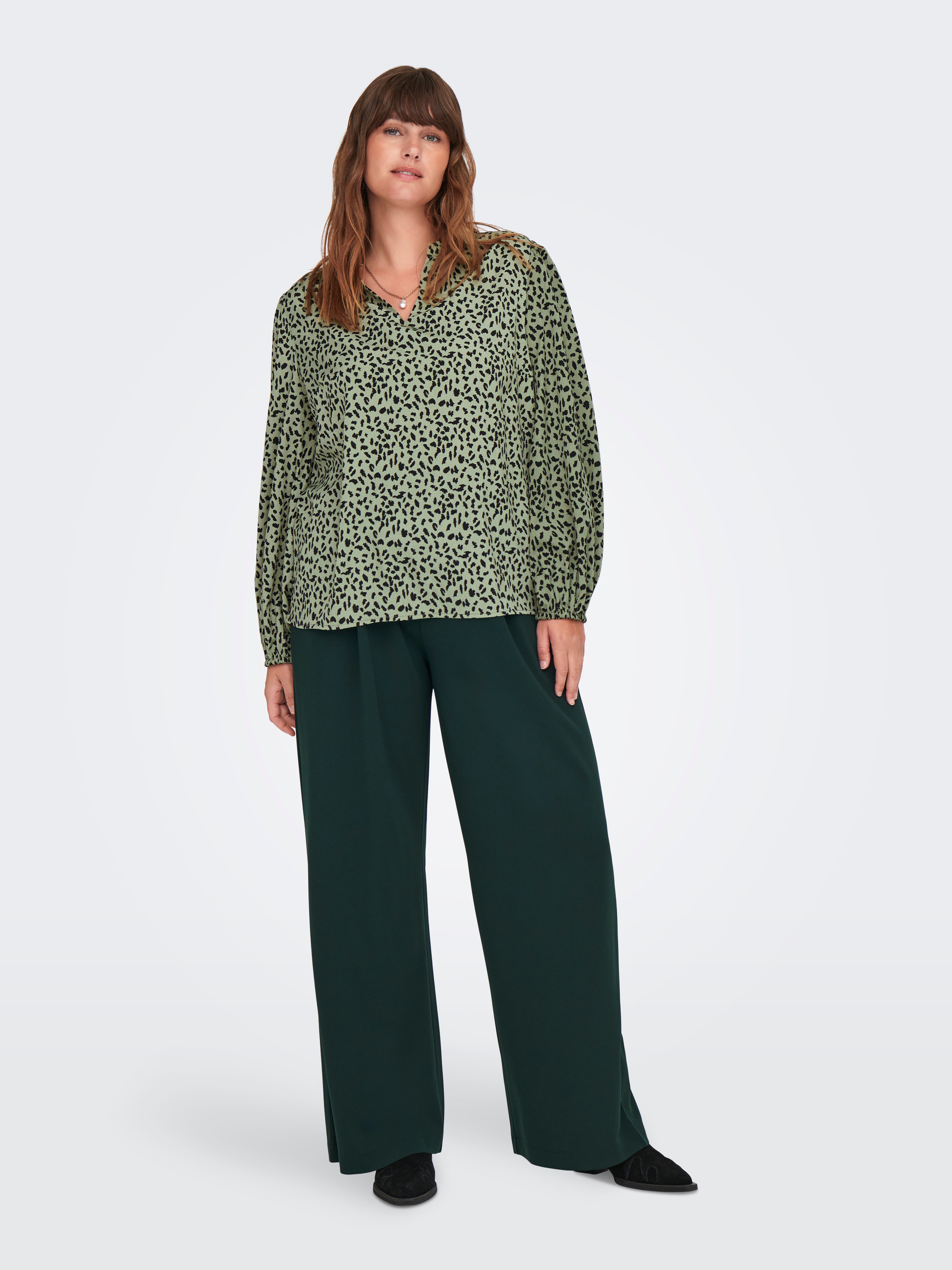 CARADELAIDE Top Dusty Olive