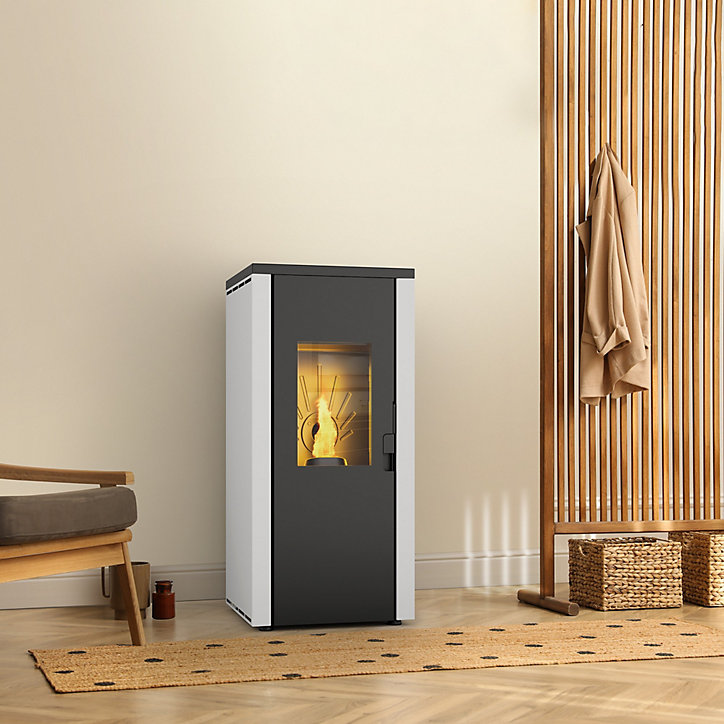 Poêle à granulés Canadian Spa Company Brigitte 8.3kW blanc