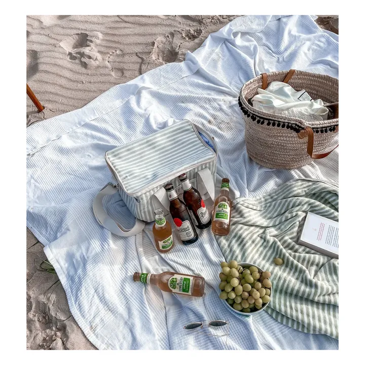 Business & Pleasure Co. Serviette de plage avec trou | Sauge