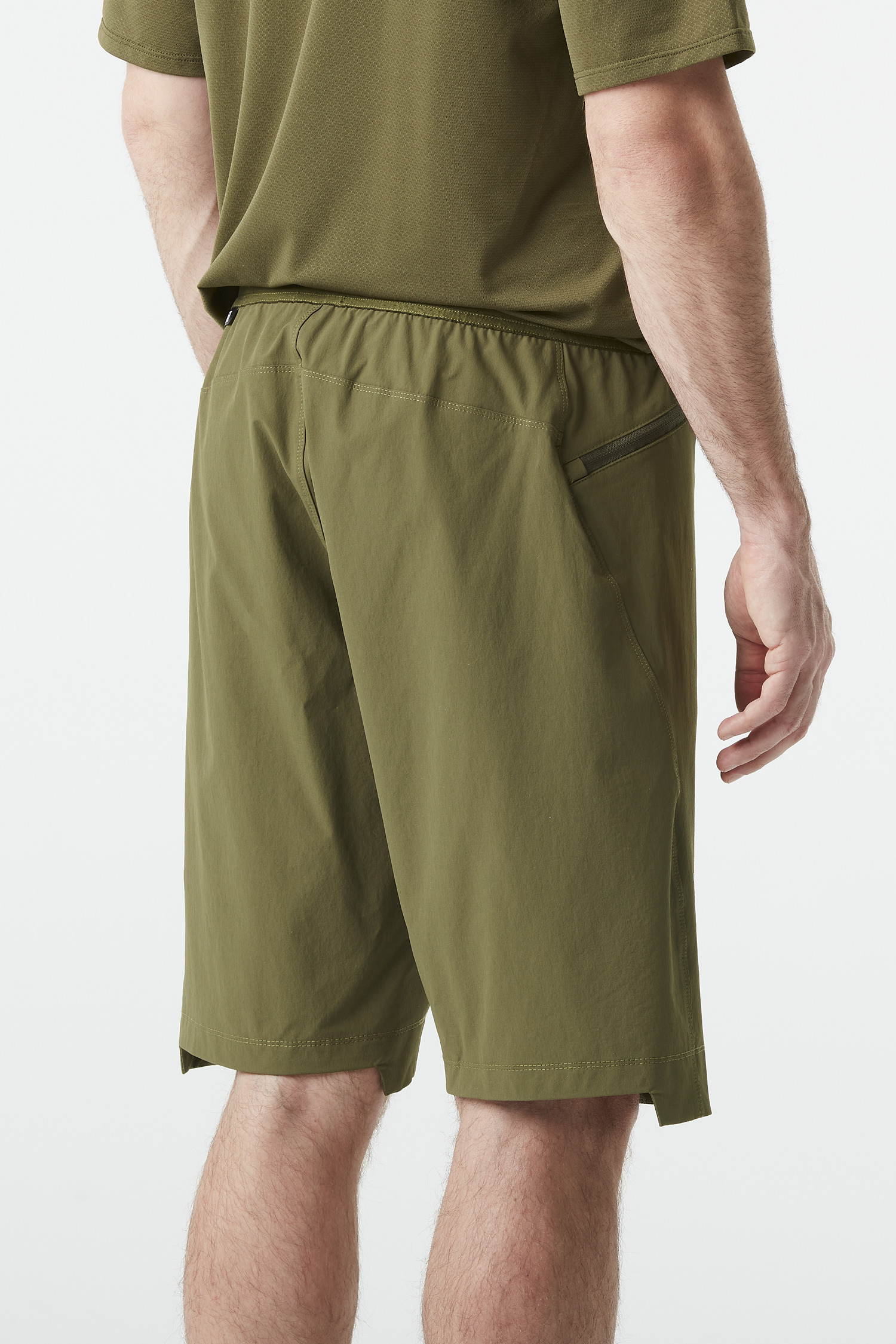 Vellir Stretch Shorts