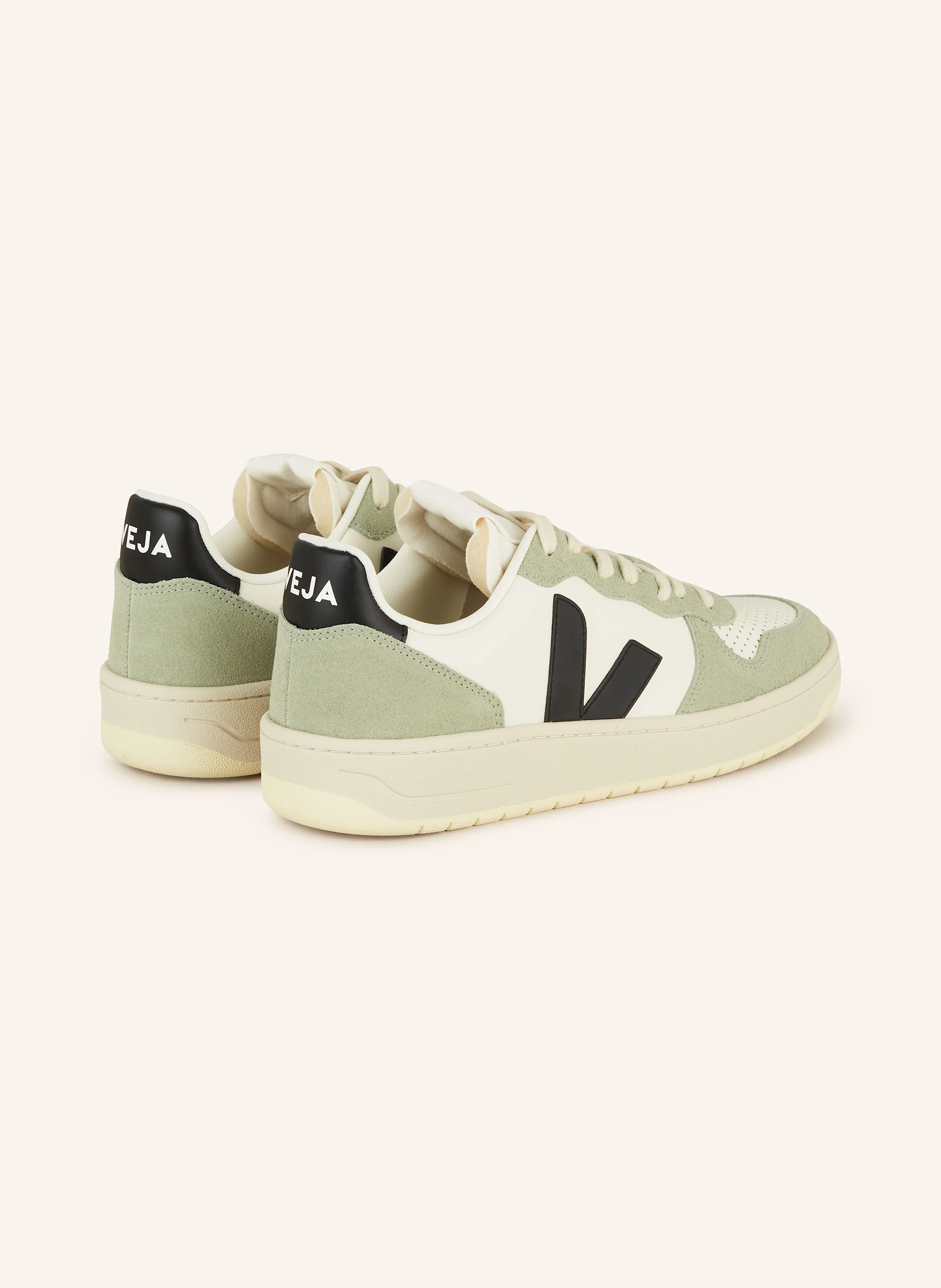 VEJA Sneaker V-10 PRIME