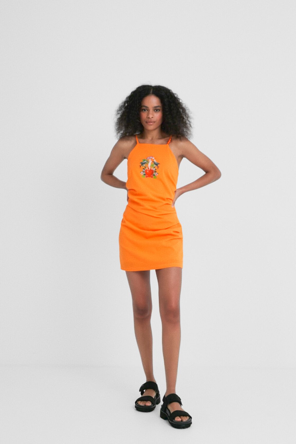 Robe courte arty