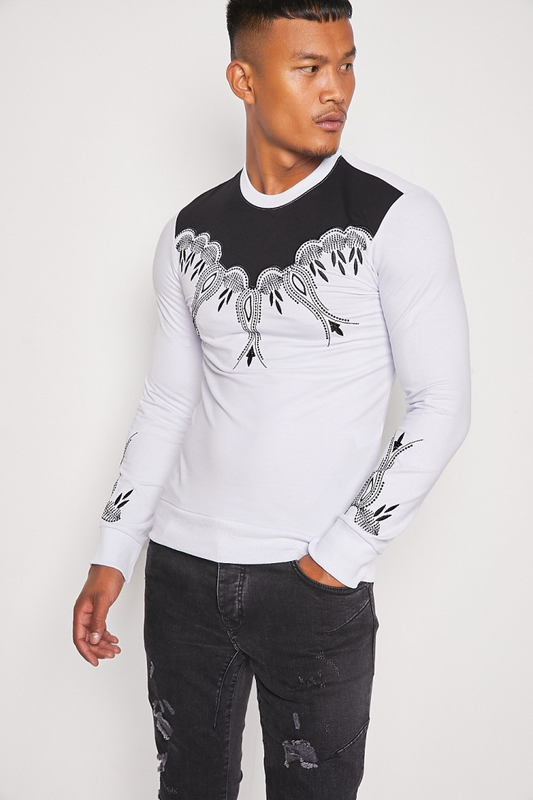 Sweat blanc/noir avec broderies noires