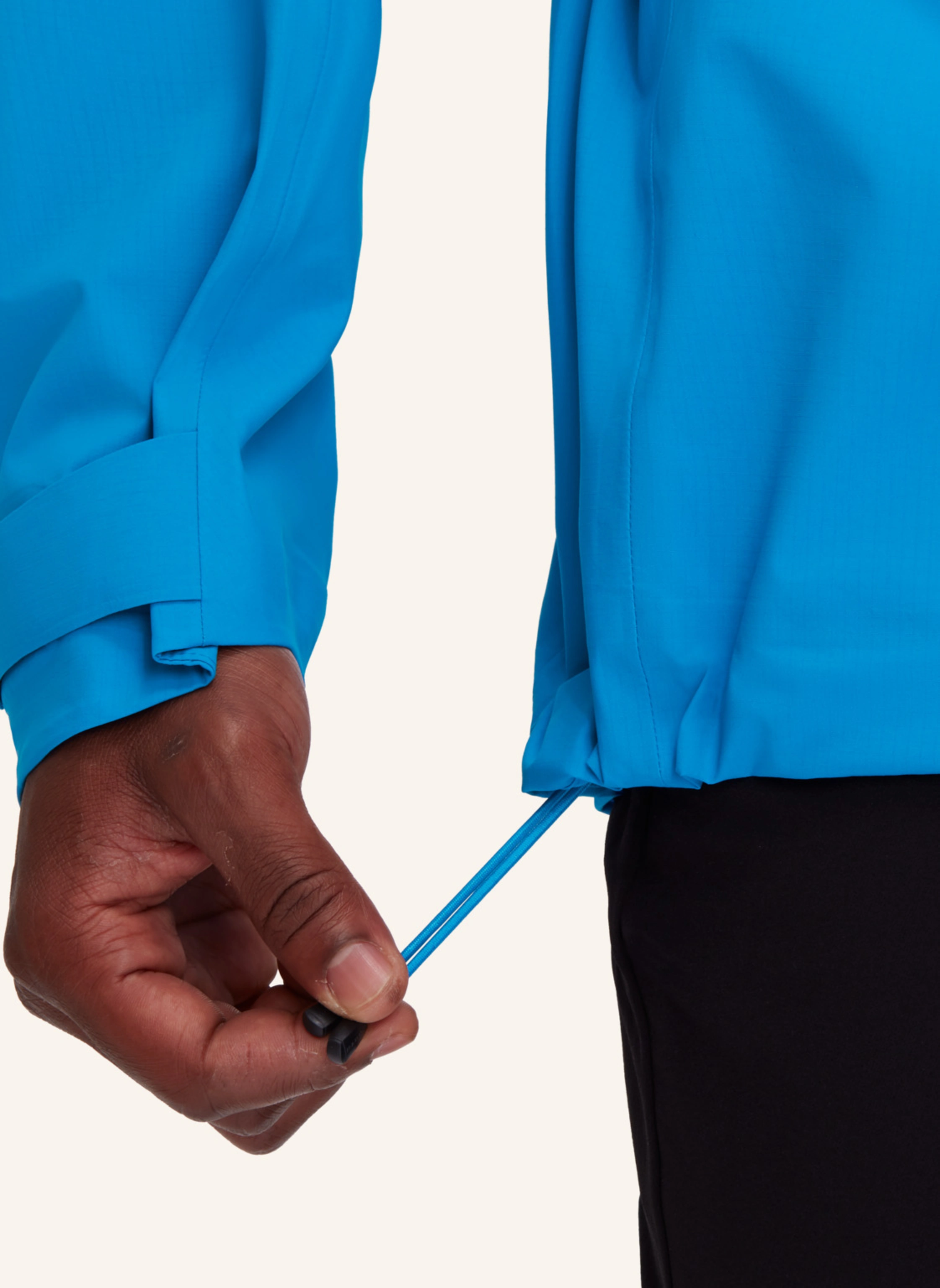 MAMMUT Hardshelljacke TAISS mit Kapuze
