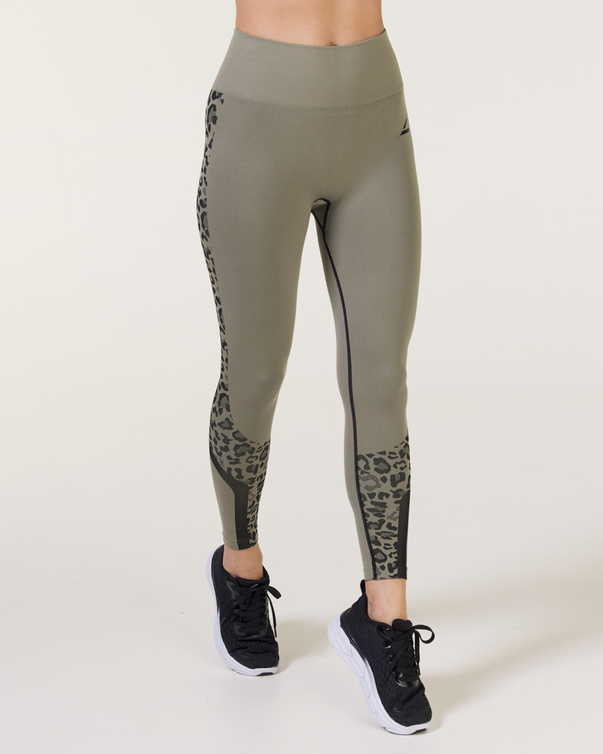 LEVITY Leopard Seamless Tights Green Vetiver Leo