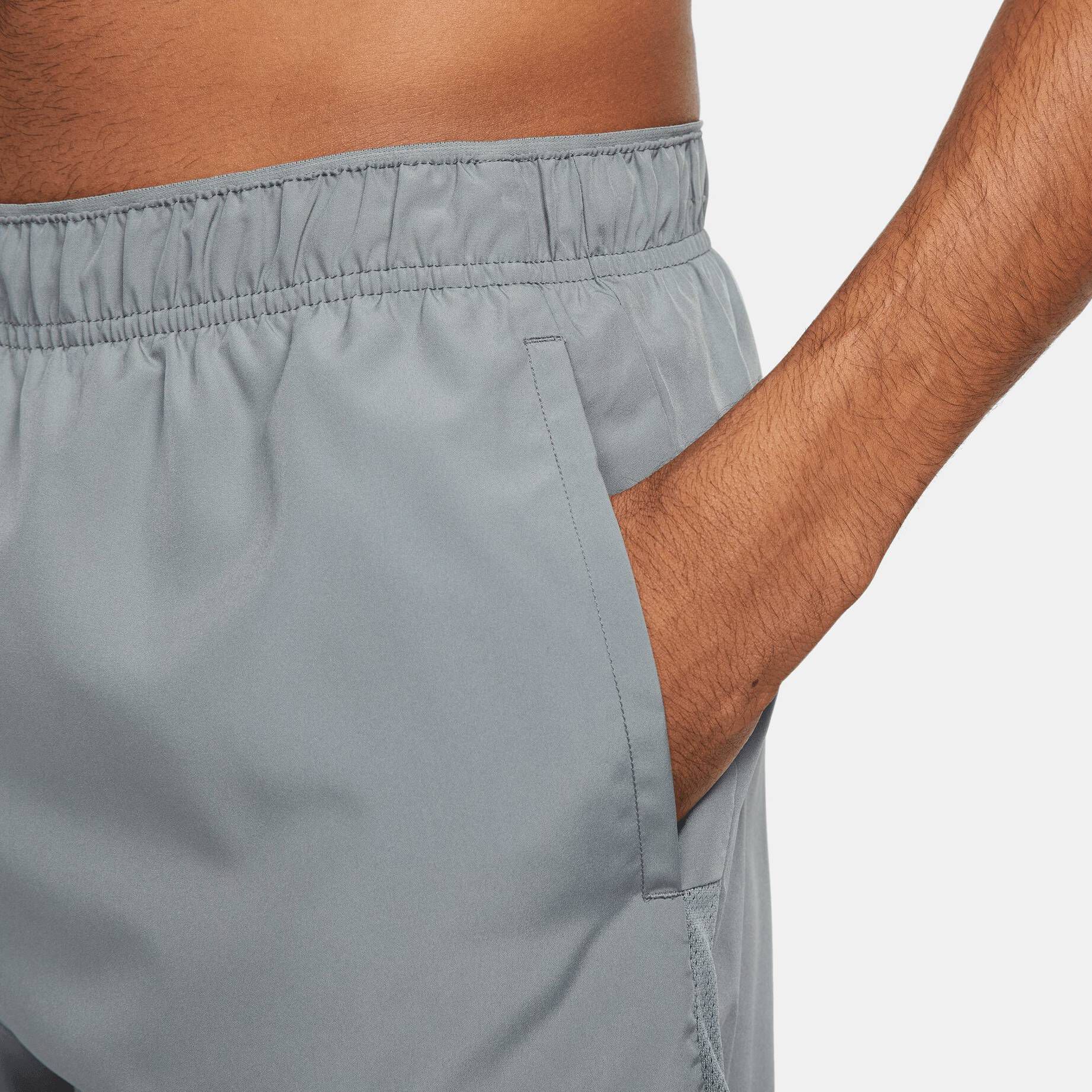 Nike| Herren Sportshorts DRI-FIT CHALLENGER 5''