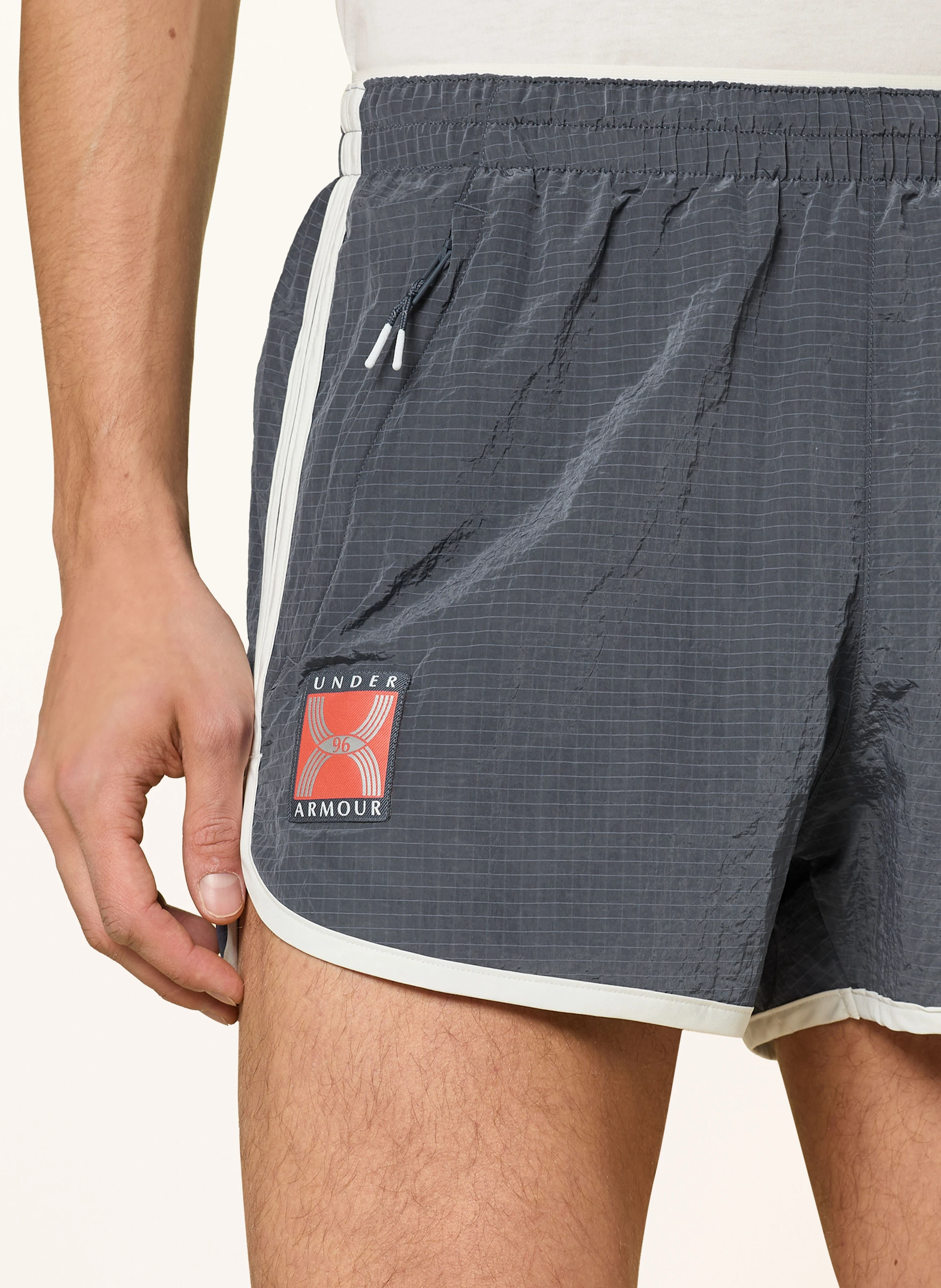 UNDER ARMOUR Laufshorts 96 RUN